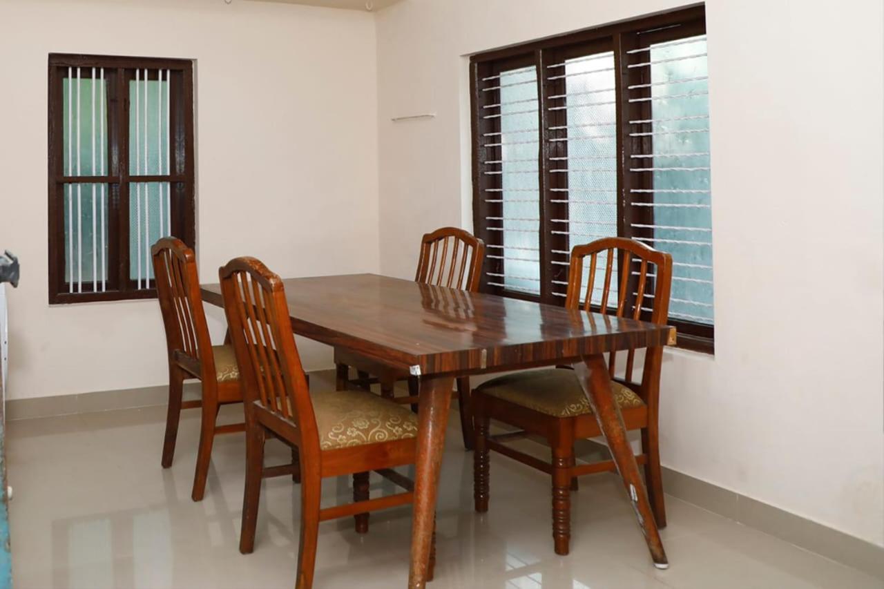 Valiyath Holidays Homestay Mundrothuruth Exterior photo