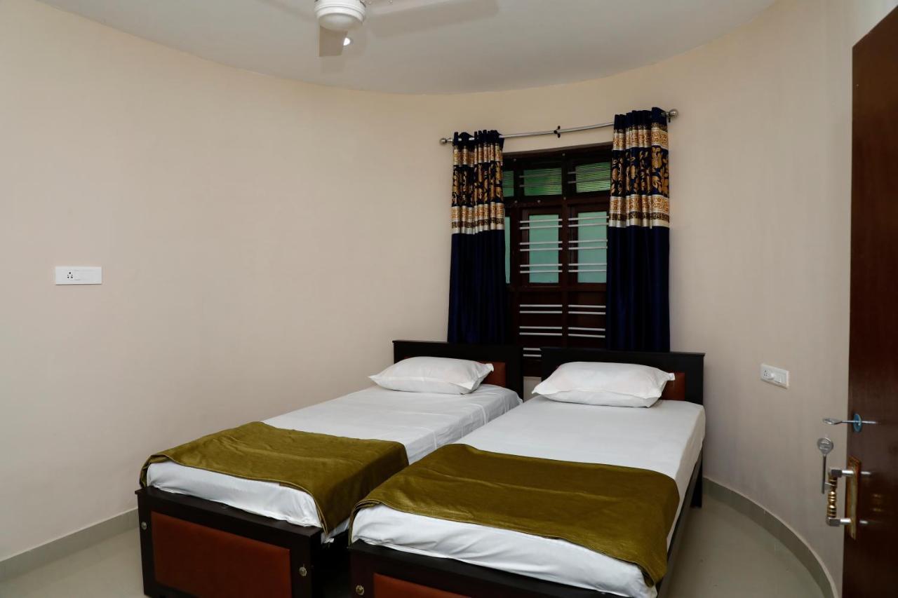 Valiyath Holidays Homestay Mundrothuruth Exterior photo