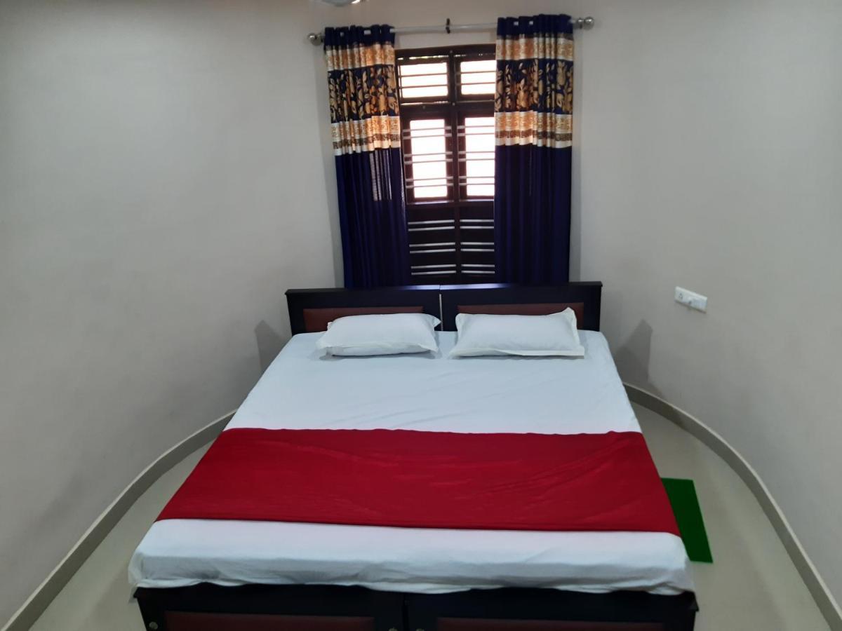 Valiyath Holidays Homestay Mundrothuruth Exterior photo