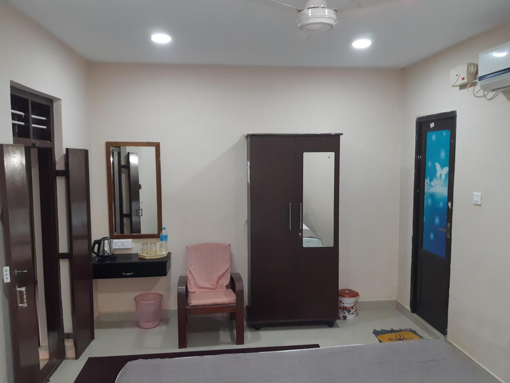 Valiyath Holidays Homestay Mundrothuruth Exterior photo